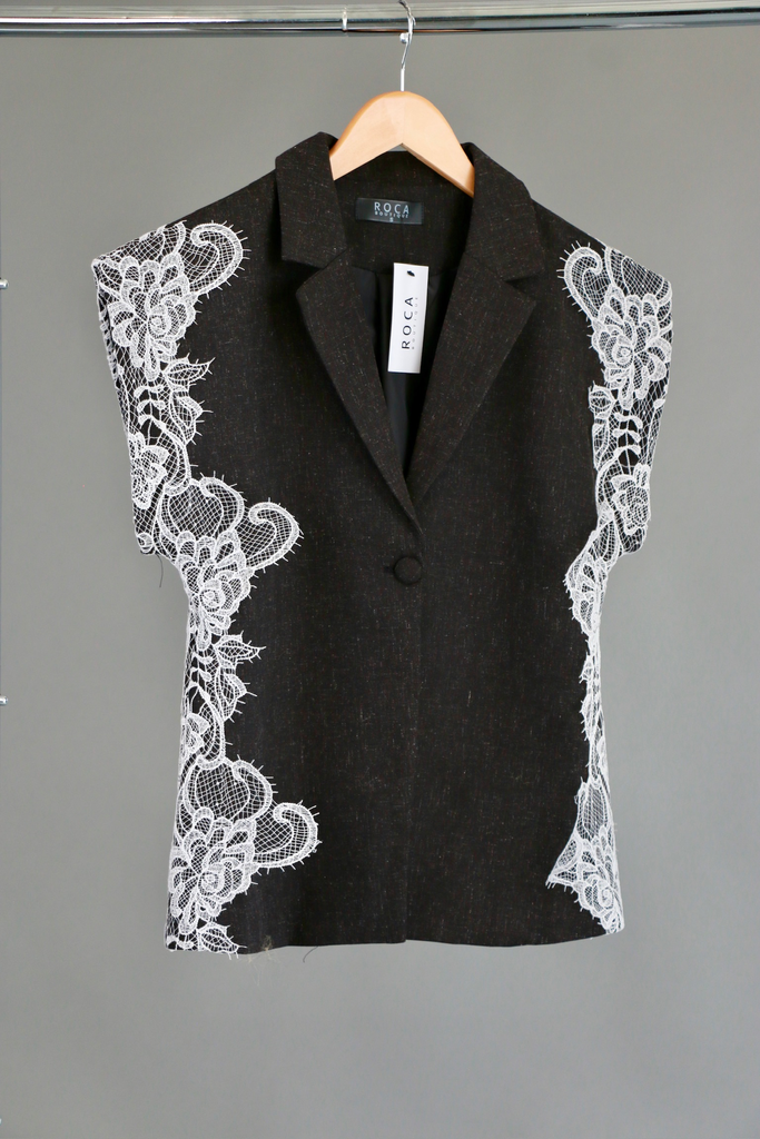 Ilia Vest Balck